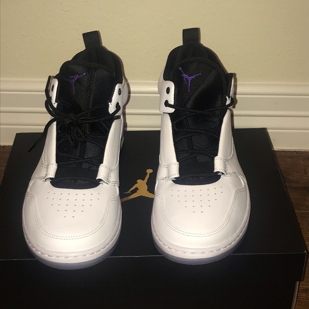 Jordans Fadeaway